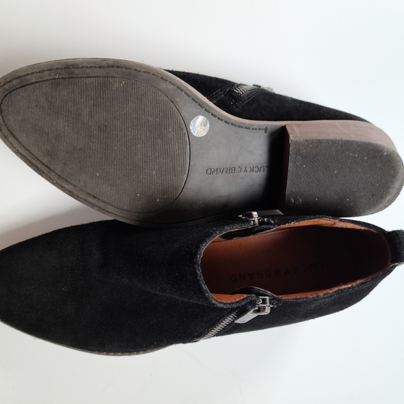 Lucky Brand Finesse Ankle Booties with double zipper. - Picture 8 of 10